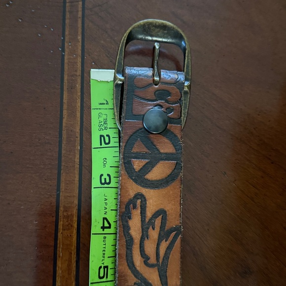 Vintage unisex Style Brown Leather Belt with Peace Symbols - Picture 9 of 11